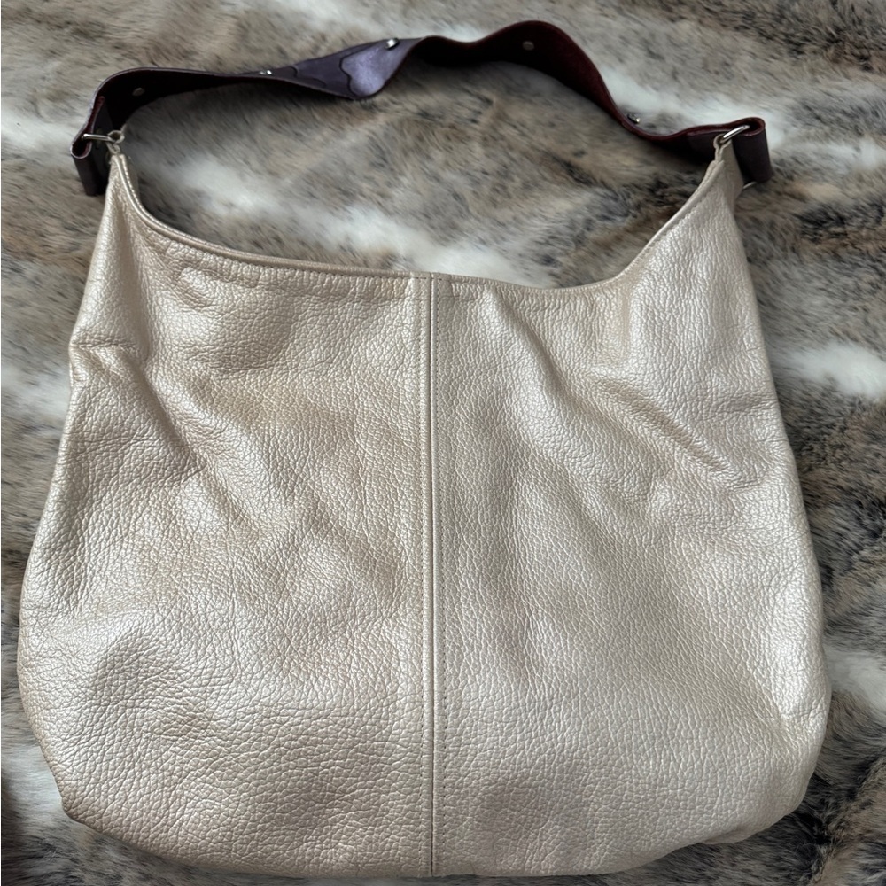 Katie Kalsi Romie Singature Leather bag with 2 changeable straps